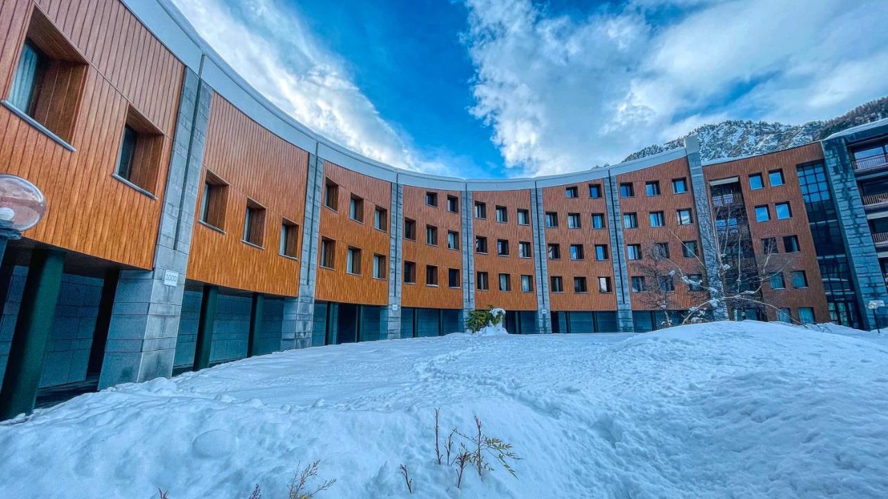 Appartamento Smith Arneis - Affitti Brevi Italia Bardonnèche Extérieur photo