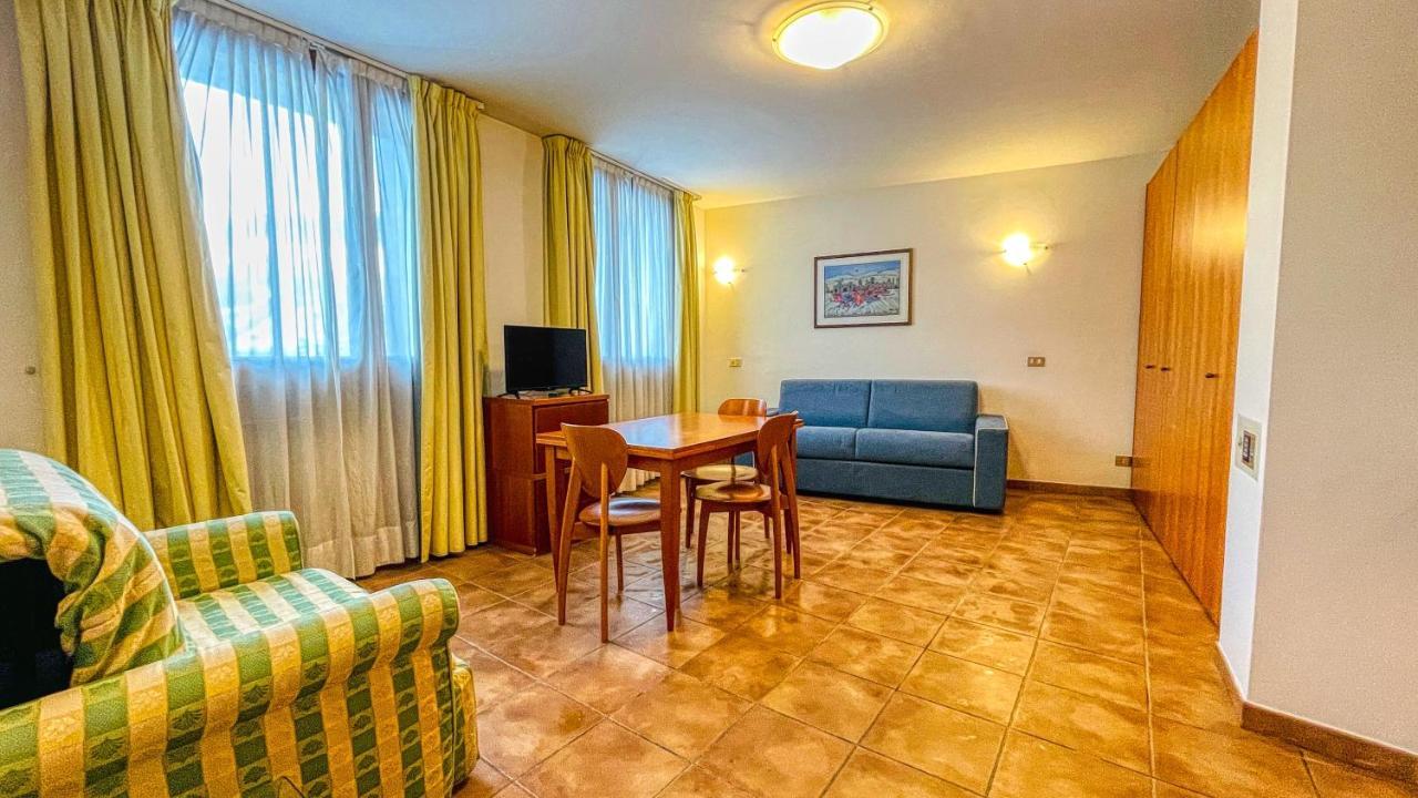 Appartamento Smith Arneis - Affitti Brevi Italia Bardonnèche Extérieur photo